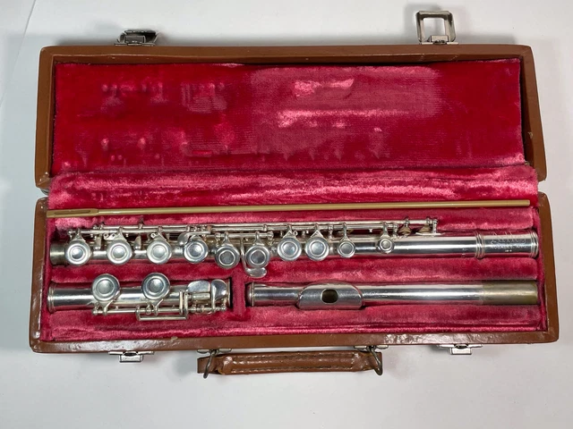 Artley Silver Plated Flute 18-0 In Brown Case Made in Nogales, Arizona Vintage