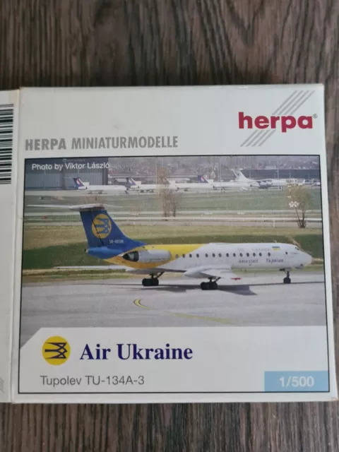 Herpa Wings 1:500 Air Ukraine Tupolev TU-134A-3 mint boxed