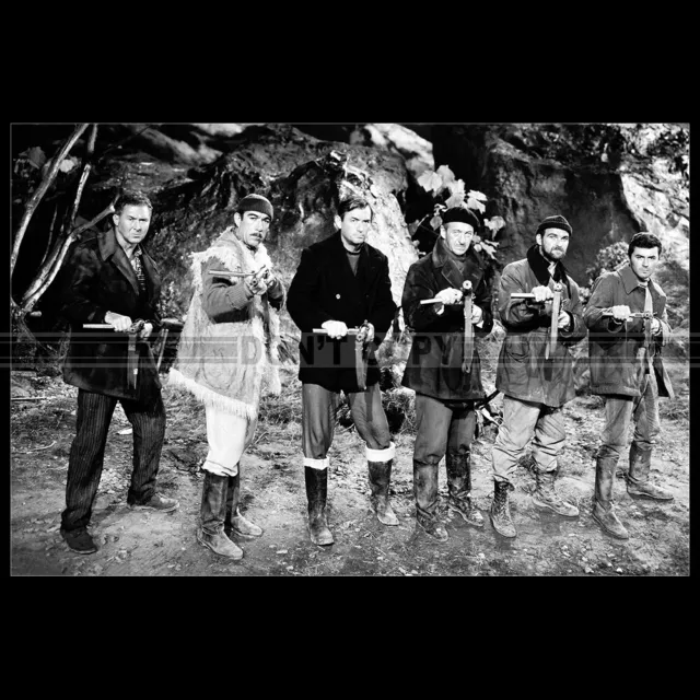 Photo F.013437 DAVID NIVEN ANTHONY QUINN GREGORY PECK THE GUNS OF NAVARONE 1961