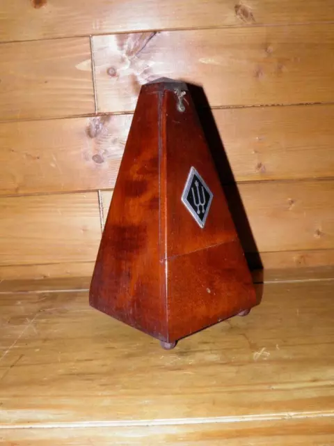 German Wittner Musical Mahogany Metronome With Winding Key (No Bell) 2