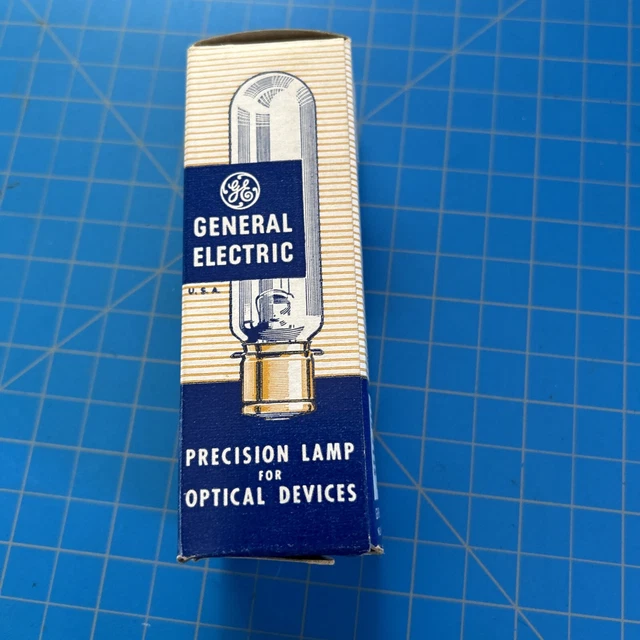 Lámpara de proyección General Electric GE PH/300T8 1/2-11-120v 300w filamento C-13