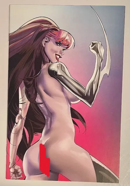 AMALGAMA SPACE ZOMBIE #1 Celor Virgin Variant Cover Risque GGA Action Lab 2020