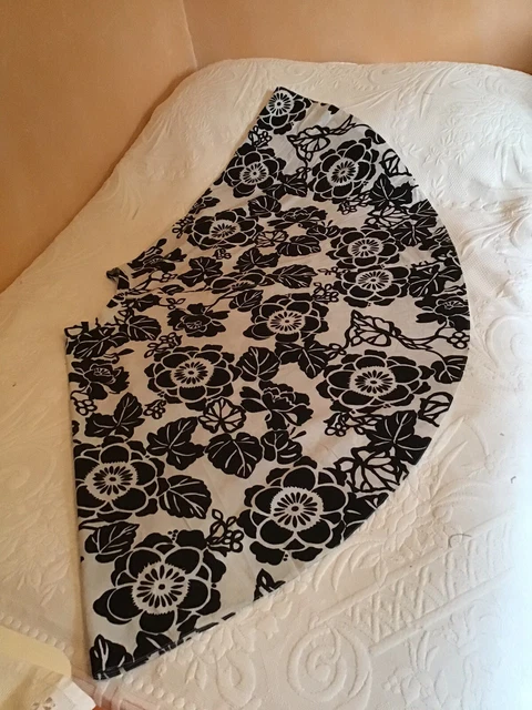 CAROLL LARGE JUPE Patineuse Mi longue Noire Et Blanche 100 coton