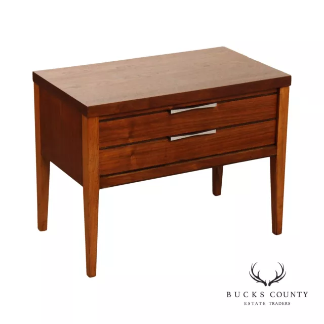 Lane 'Tuxedo' Mid Century Modern Walnut Nightstand