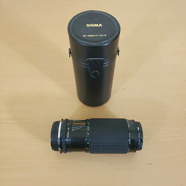 Sigma High-Speed Zoom 1:3.5-4 f=80-200mm Lens w/ Original Case