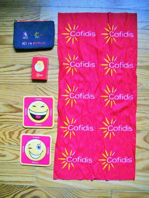 Lot D'objets De Collection Cyclisme - Goodies Caravane Tour De France, Neufs Jamais Servis