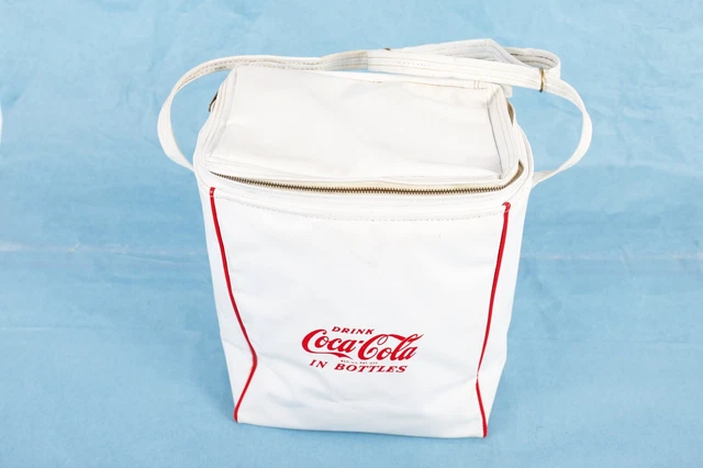 VINTAGE 1950's COCA-COLA IN BOTTLES WHITE & RED VINYL SOFT SIX PACK COOLER