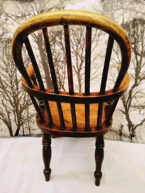 Antique Childs size Windsor chair early 19th century Great Patina Elm 3