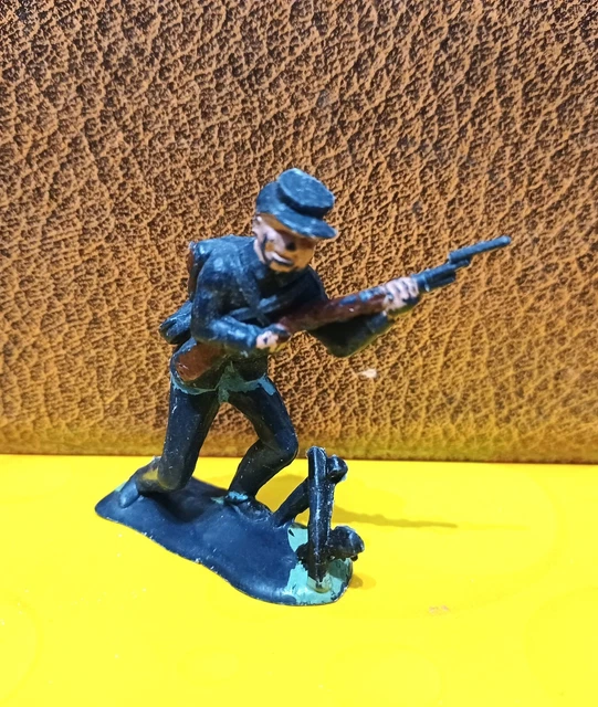 Nordiste Crescent Toys 1/32 ème