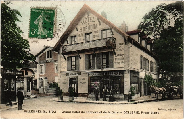 CPA AK VILLENNES - Grand Hotel du Sophora et de la Gare (381019)
