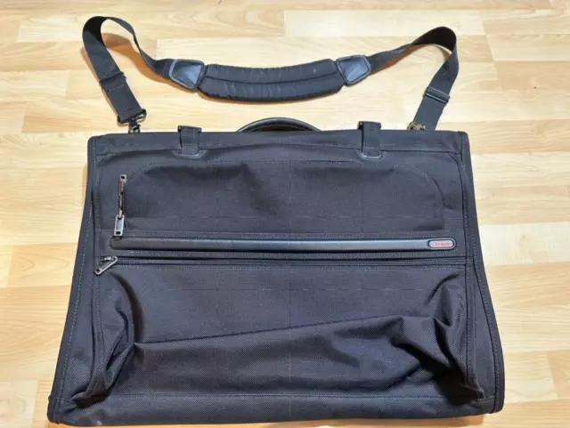 Tumi Alpha Tri-Fold Garment Bag Black 22133D4 wtih LL Bean Strap
