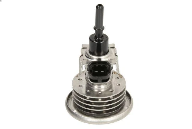 Doosing Module DOSING MODULE, UREA injection BOSCH 0 444 021 040 for DAILY VI Van 3 ...