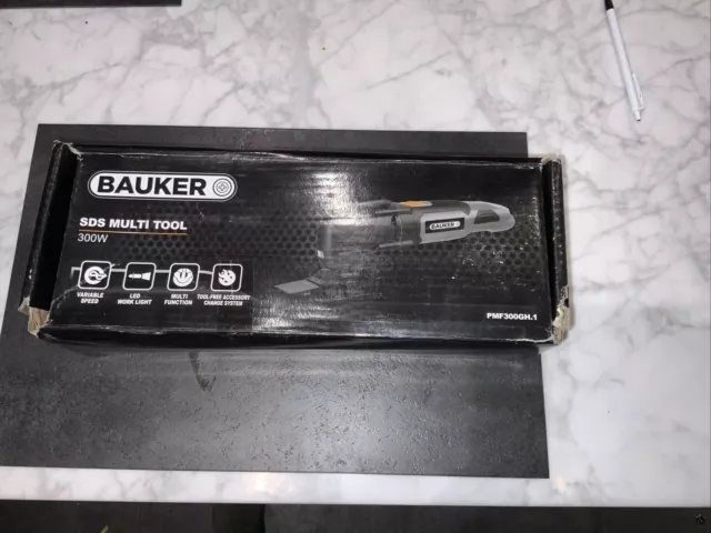 Bauker PMF300GH.1 Corded Oscillating SDS Multi Tool 300w