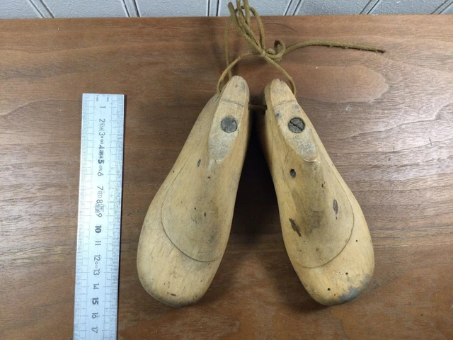 BELLES FORMES à CHAUSSURES Bois Pointure 35 OUTIL ANCIEN CORDONNIER Chausseur Imgx1200 6894