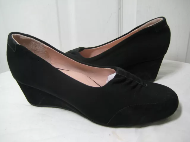 Taryn Rose Ranita Black Stretch Fabric / Suede Trim Leather Wedge Shoes Size 8.5