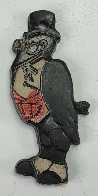 Vintage c. 1950-1960s Old Crow Kentucky Whiskey Figural Mascot Keychain