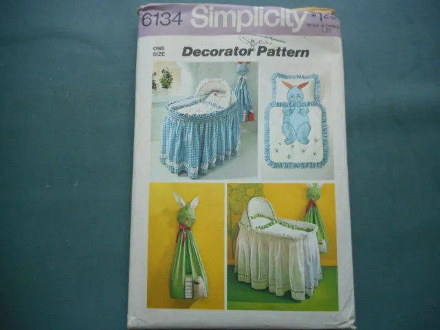 Simplicity 6134 bassinet skirt, liner, diaper stacker, comforter, pillowcase UC