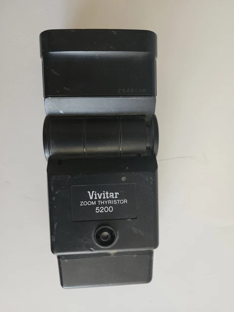 Vivitar Zoom Thyristor 5200 Dedicated Canon Camera Electronic Flash Tested MINT