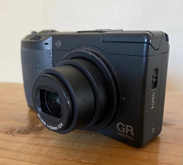 RICOH Digital Camera GR DIGITAL II GRDIGITAL2 Used Good Japan 3