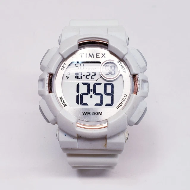 TIMEX UNISEX DIGITAL Indiglo Watch Alarm Chronograph Day/Date White