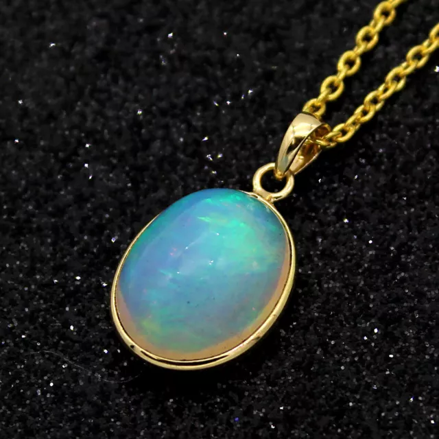 18kt Yellow Gold Natural Oval Opal Cabochon Pendant With Free Chain