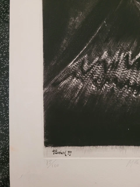 Lithographie signée et numérotée signature à identifier 85/100 "Mlle C" 10