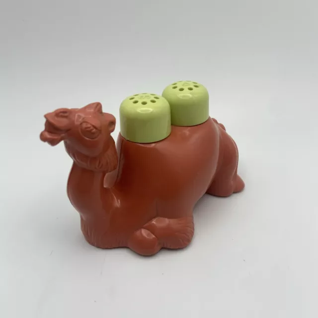 Vintage Camel with 2 Humps Salt & Pepper Shakers Plastic Salmon & Green 60s 70s