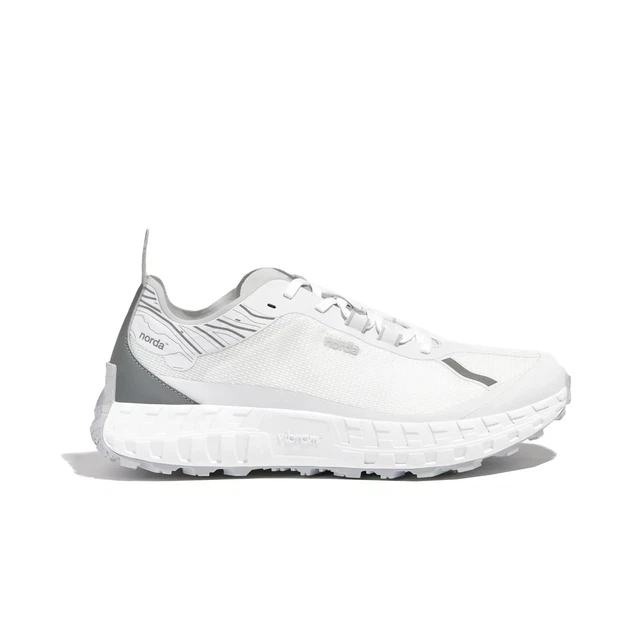 norda 001 Trail Running Shoe (White/Grey)