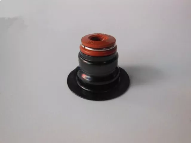 6PCS New Cummins 3957912 Stem Seal