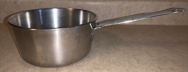 Saucepan with Pour Spouts Stainless Steel Handheld Oil Pan Sauce Pans Small Nonstick