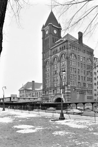 Illinois Central Railroad Station Depot Chicago IL Reprint Postcard