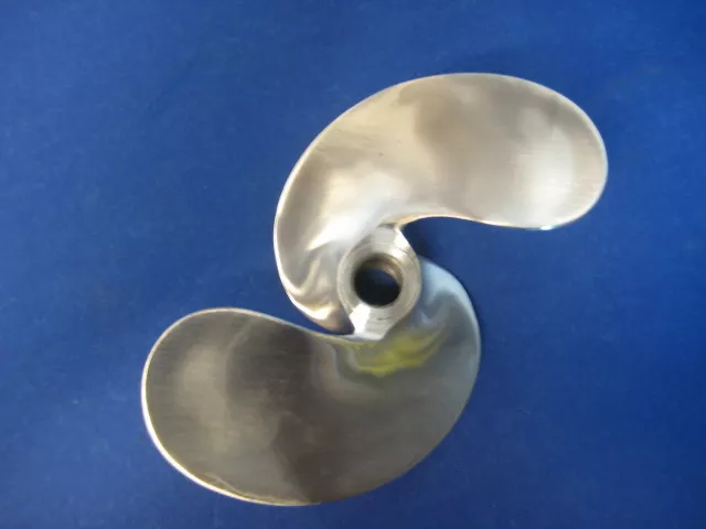 Signature 7 X 4 Weedless Propeller for Mud Motors or 6-9 HP Motors   W7434