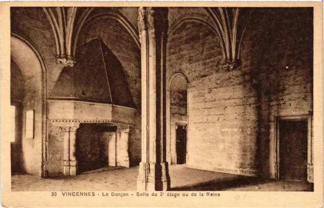 CPA Vincennes - Le Donjon - 2nd floor or Queen's Room (259940)