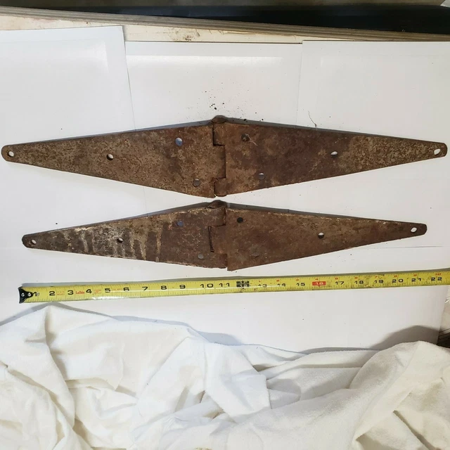 Pair Antique Rusty Barn  Strap Hinges Farmhouse Gate Rustic Decor 20 1/2 x 3 1/2 5