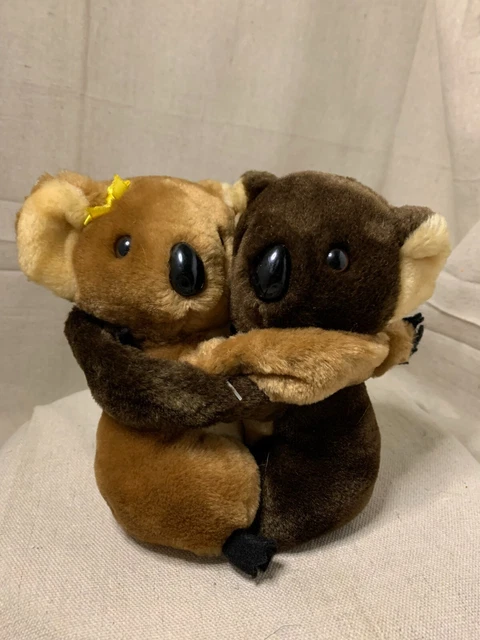 Vintage Hugging koala bears 2 tan and brown