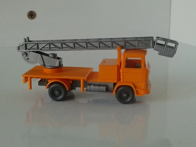 Camion Mercedes Wiking HO 1/87 Transport De Pièces Auto - Modèle Réduit Occasion