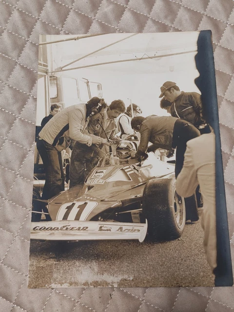 Auguri, Niki Lauda: il compleanno del campione del mondo di F1 con la