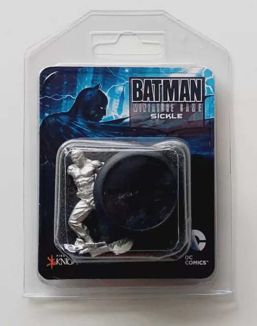 DC COMICS Knight Model BATMAN  MINIATURE GAME Sickle 35mm Metal Figure BRAND NEW