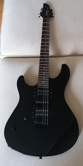 Left handed on sale super strat