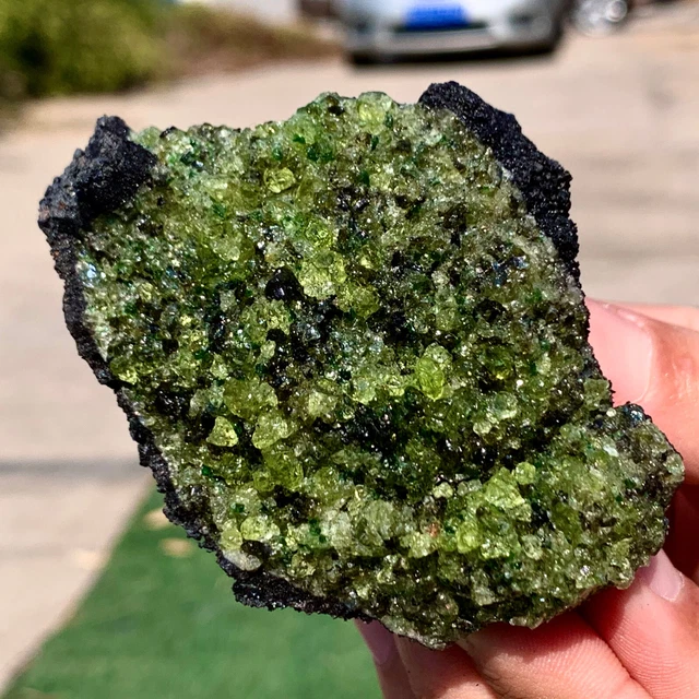 190G Natural Beautiful Olive Peridot Crystal Specimen from Supat cure.