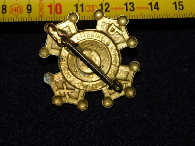 Broche Ancienne - Insigne Pèlerinage Militaire De Lourdes - Marque DRAGO - Occasion (bon état)