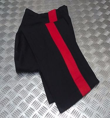 TRHQ03 Original British Army No1 ein O Ränge Kleid Hose Einzel Rot Streifen 