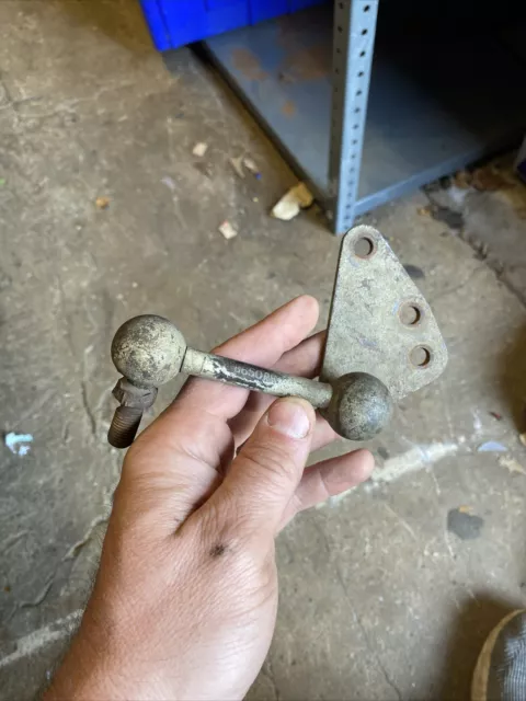 MG Midget Austin Healey Sprite Bugeye Sway Bar Anti-Roll Link & bracket 8650 q MG Midget Austin Healey Sprite Bugeye Sway Bar Anti-Roll Link & bracket 8650 q