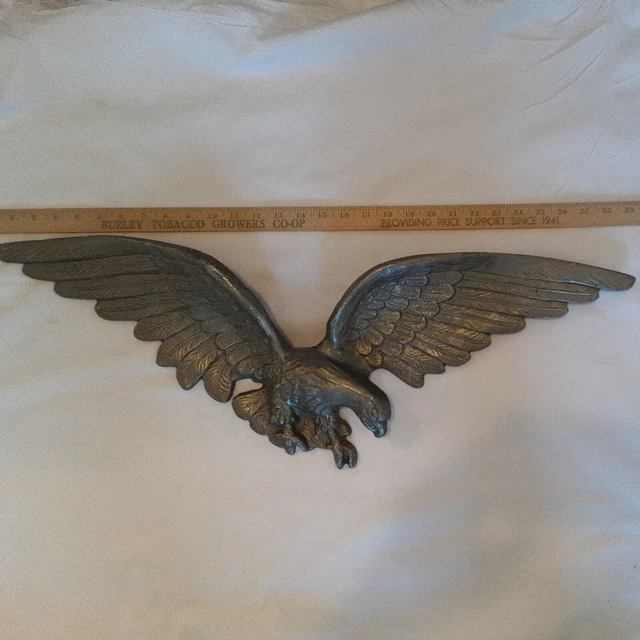 Cast Aluminum Eagle Wall Hanger