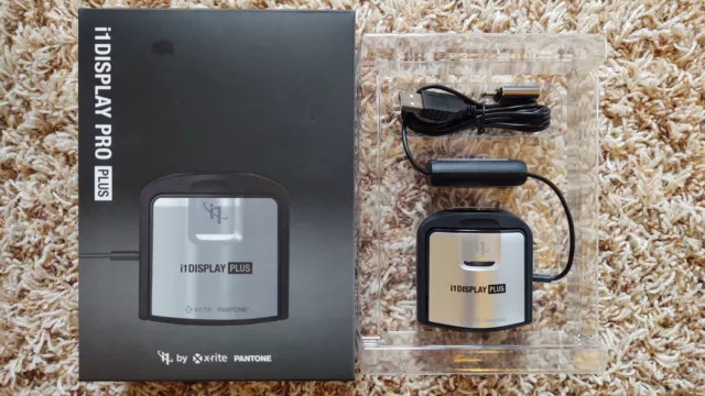 X-Rite i1Display Pro Plus Colorimeter - Rarely used, excellent condition