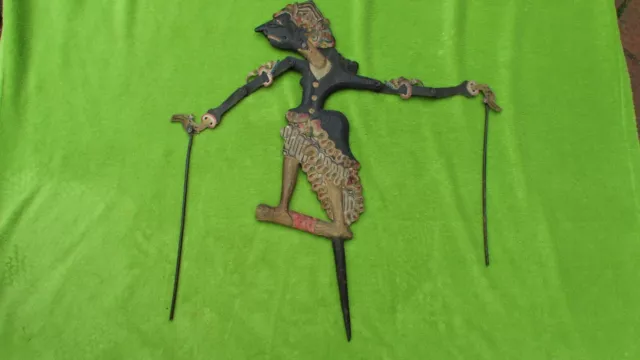 Antike Schattenspiel Figur aus Holz und Haut gefertigt Wayang Kulit