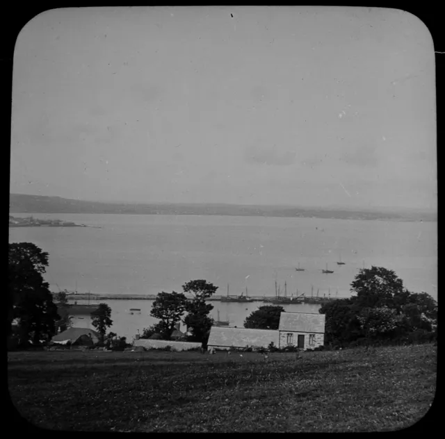 Magic Lantern Slide DISTANT VIEW OF NEWLYN HARBOUR C1908 PHOTO CORNWALL