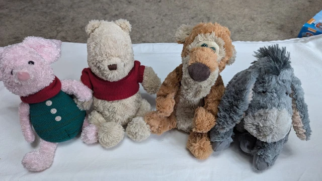 DISNEY POSH PAWS Christopher Robin Complete Set Winnie the Pooh 49.99 PicClick UK