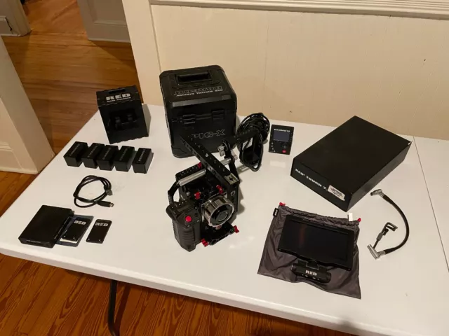 RED DRAGON EPIC-X  6K CAMERA PACKAGE / PL Mount / 7" Screen / Only 253 Hours!