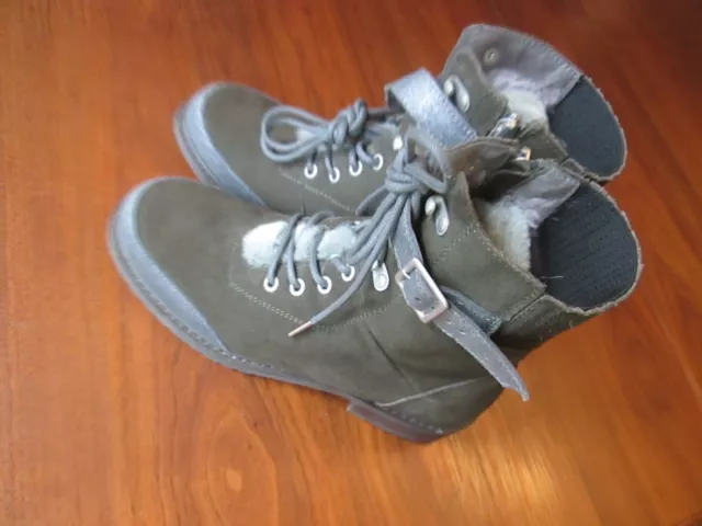 EMU Australia Waterproof Waldron Mix Waterproof Boots Size 7 Olive MSRP $199.95